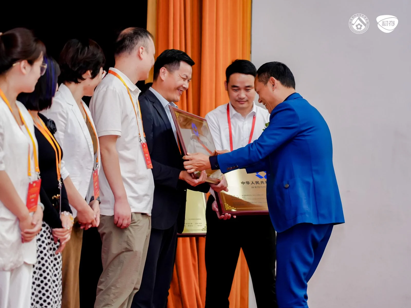 双标准落地,中医养生保健行业迈入“科学化验证”新阶段配图